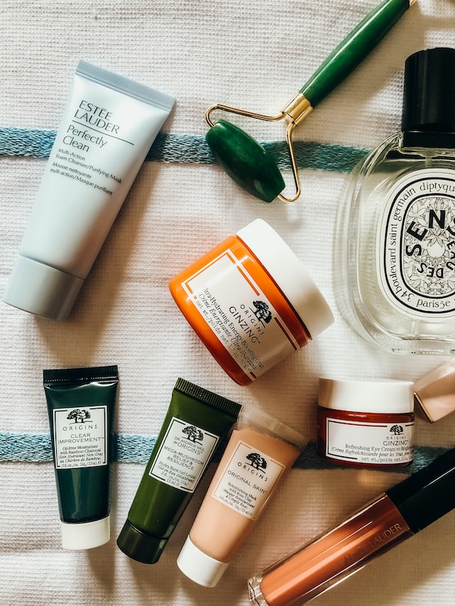 Starting Cosmetic Company: How to Stand Out From The Competition