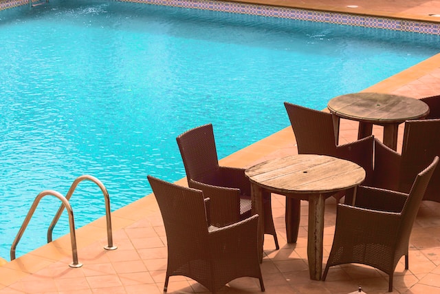 Expert Tips for Cost-Effective Swimming Pool Repairs and Maintenance